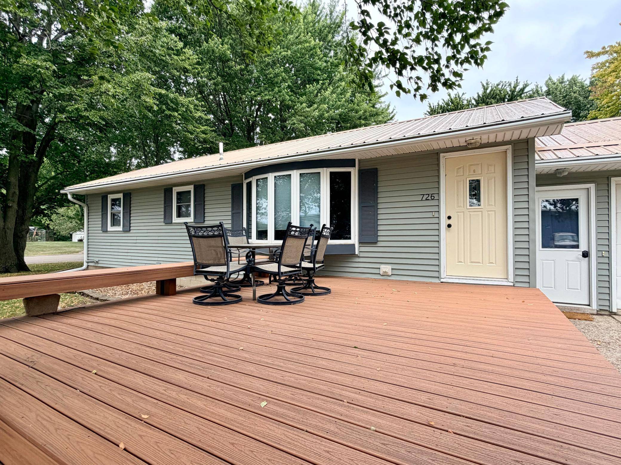 726 5th AVE, Brewster, MN 56119