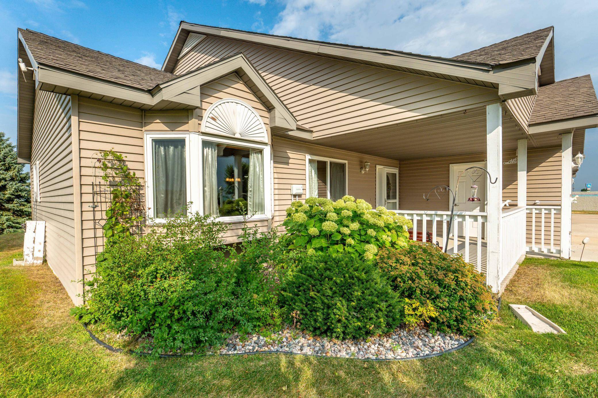 1825 Aspen LN, Fergus Falls, MN 56537