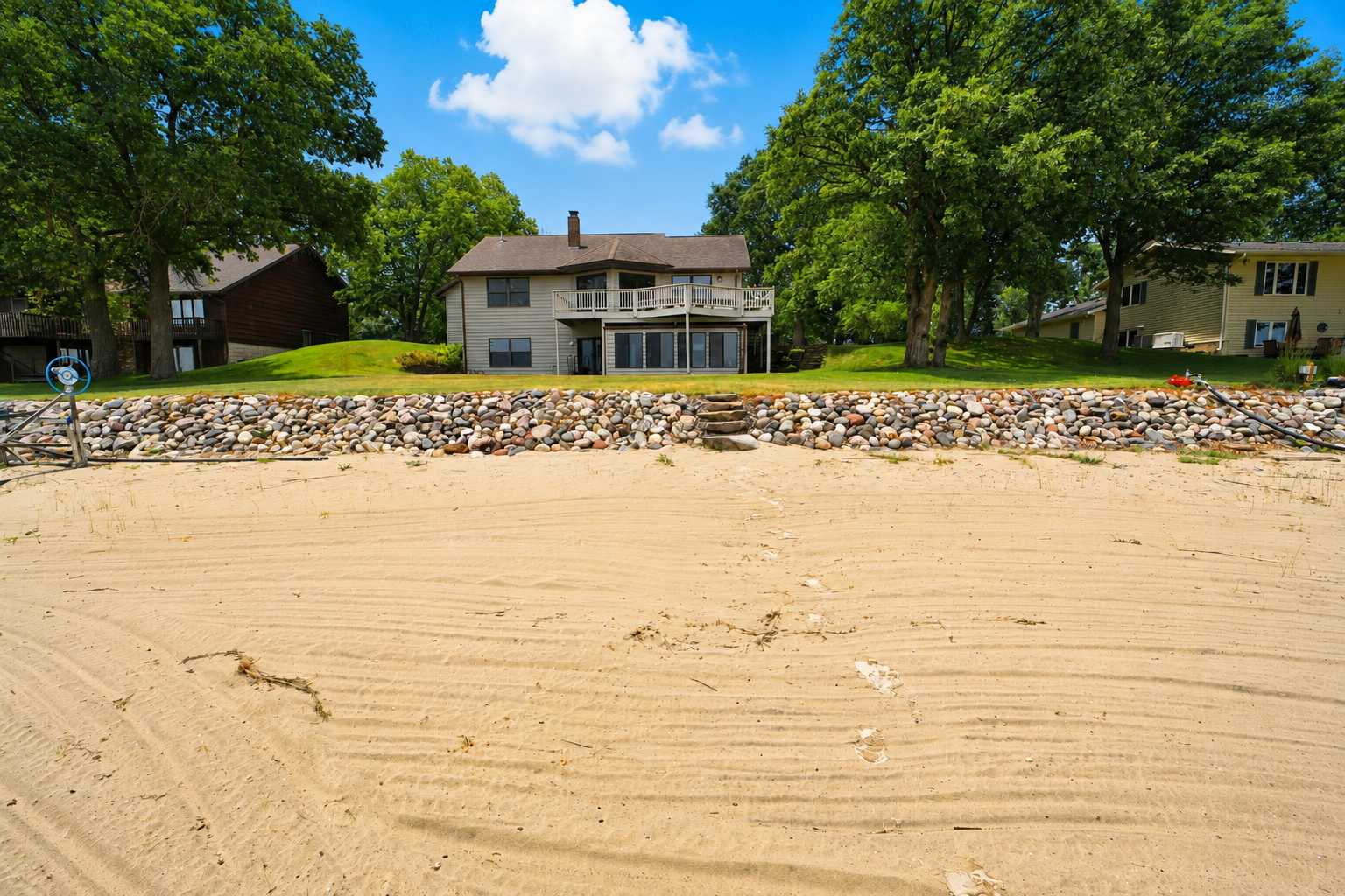 13541 Maplewood DR, Baxter, MN 56425
