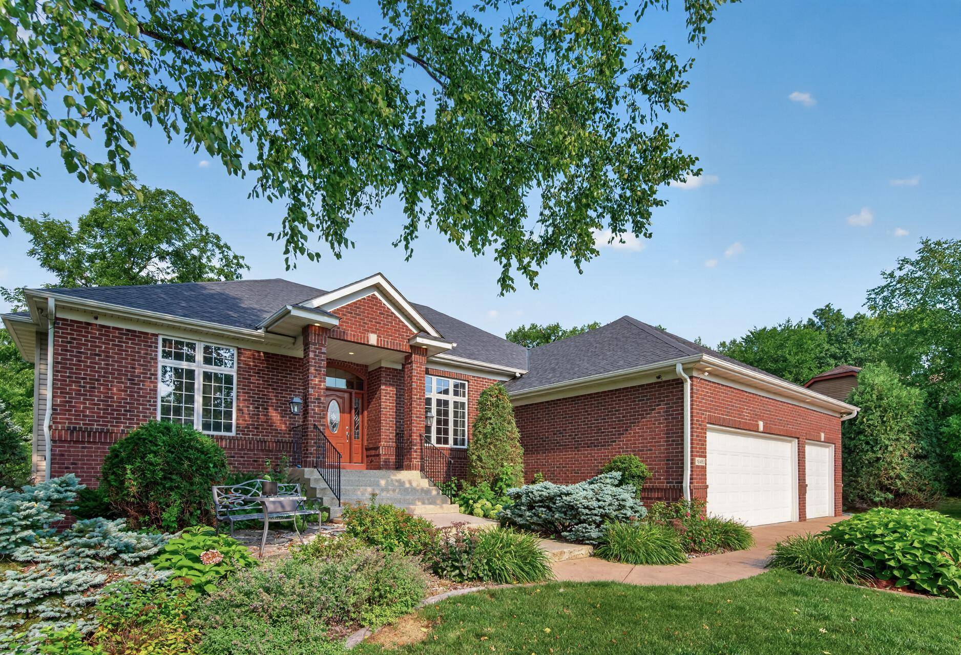 18483 Jaeger PATH, Lakeville, MN 55044