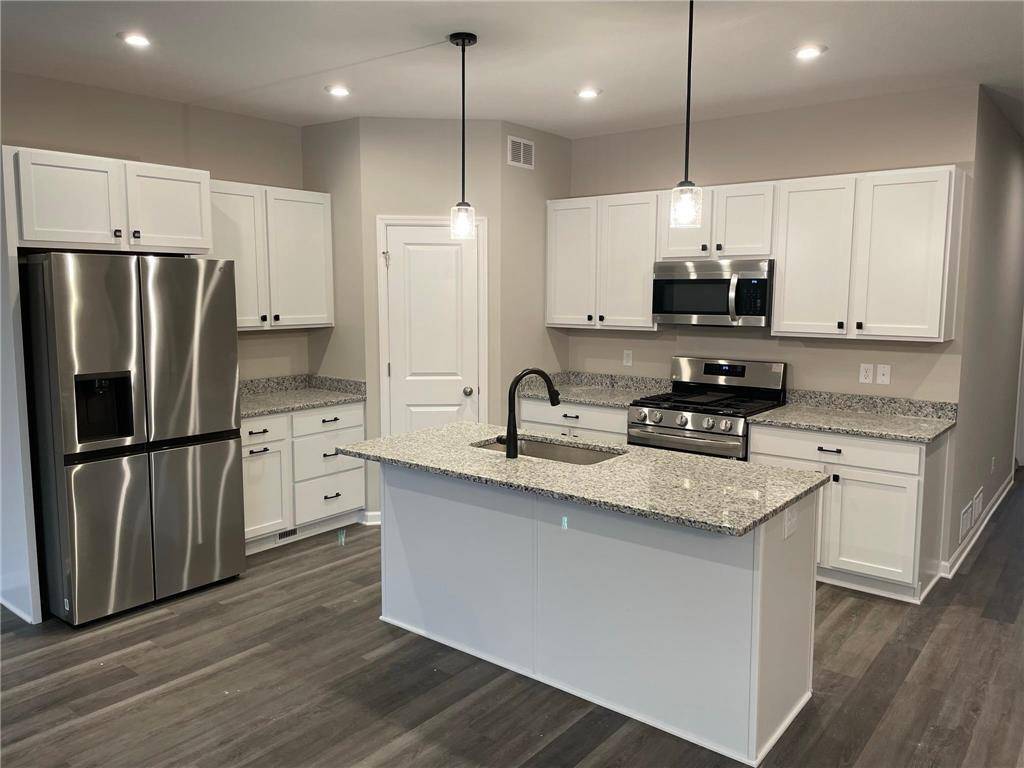 1550 100th AVE NW, Coon Rapids, MN 55433