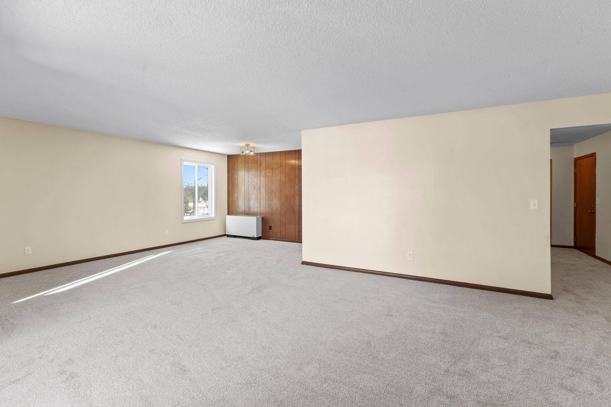 2200 Nevada AVE S #216, Saint Louis Park, MN 55426