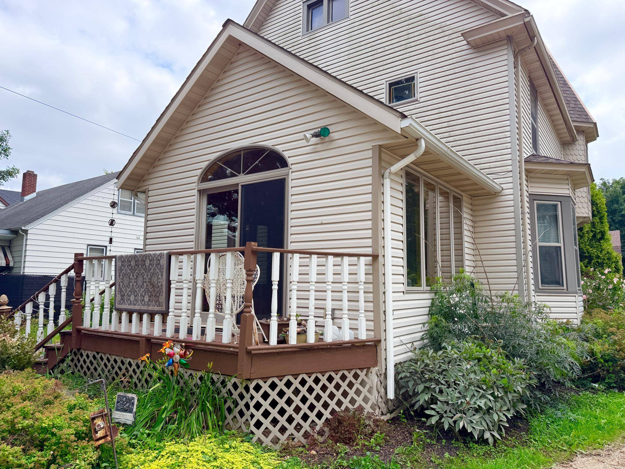 415 E 4th ST, Albert Lea, MN 56007