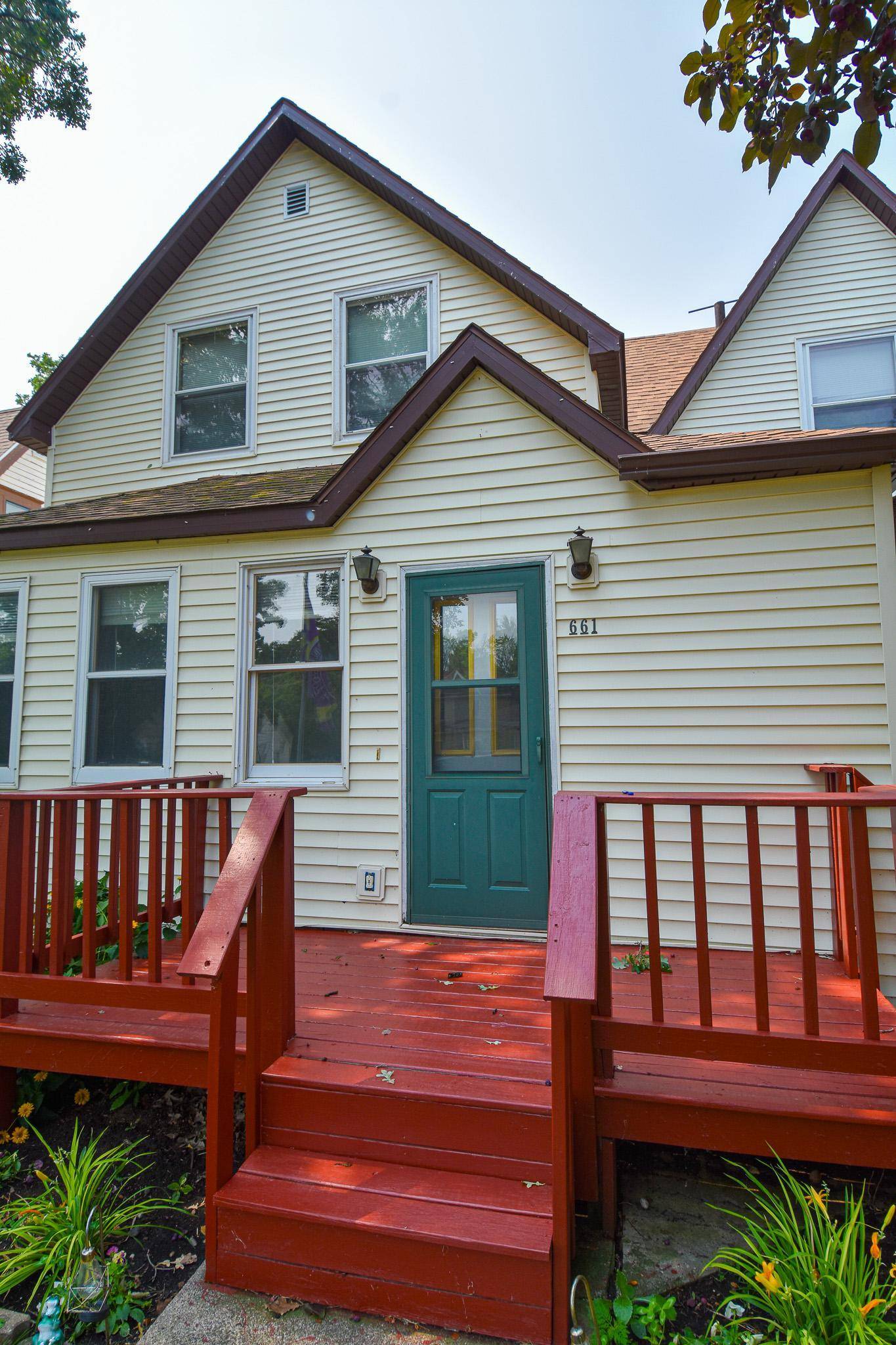661 N Central ST, Warren, MN 56762