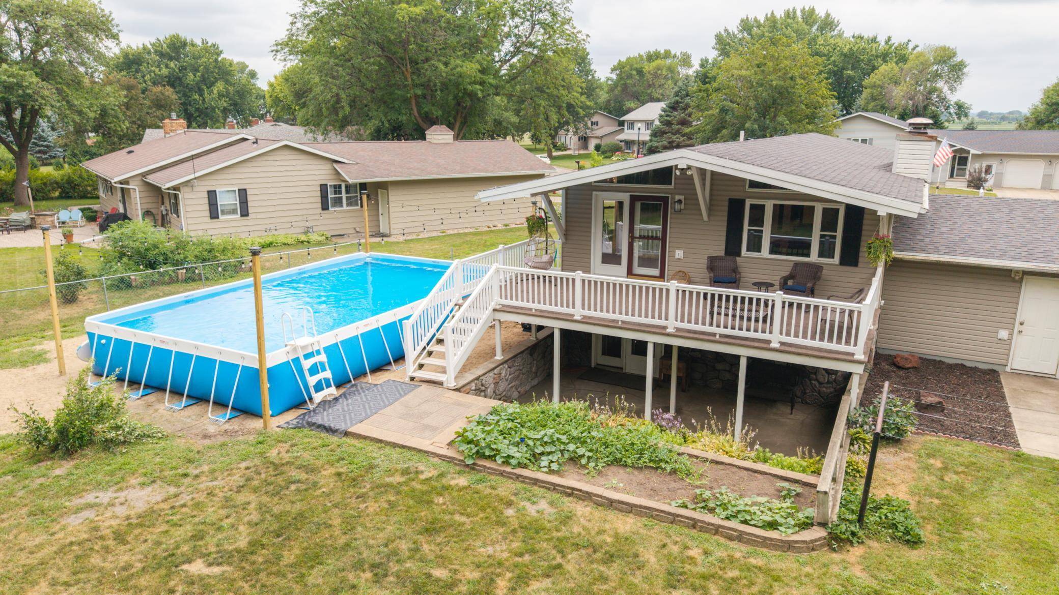 1210 Westwood DR, Marshall, MN 56258