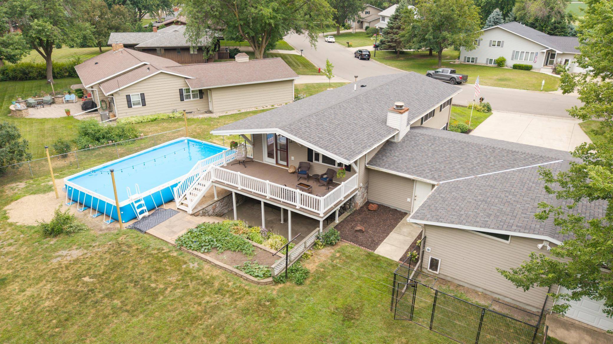 1210 Westwood DR, Marshall, MN 56258