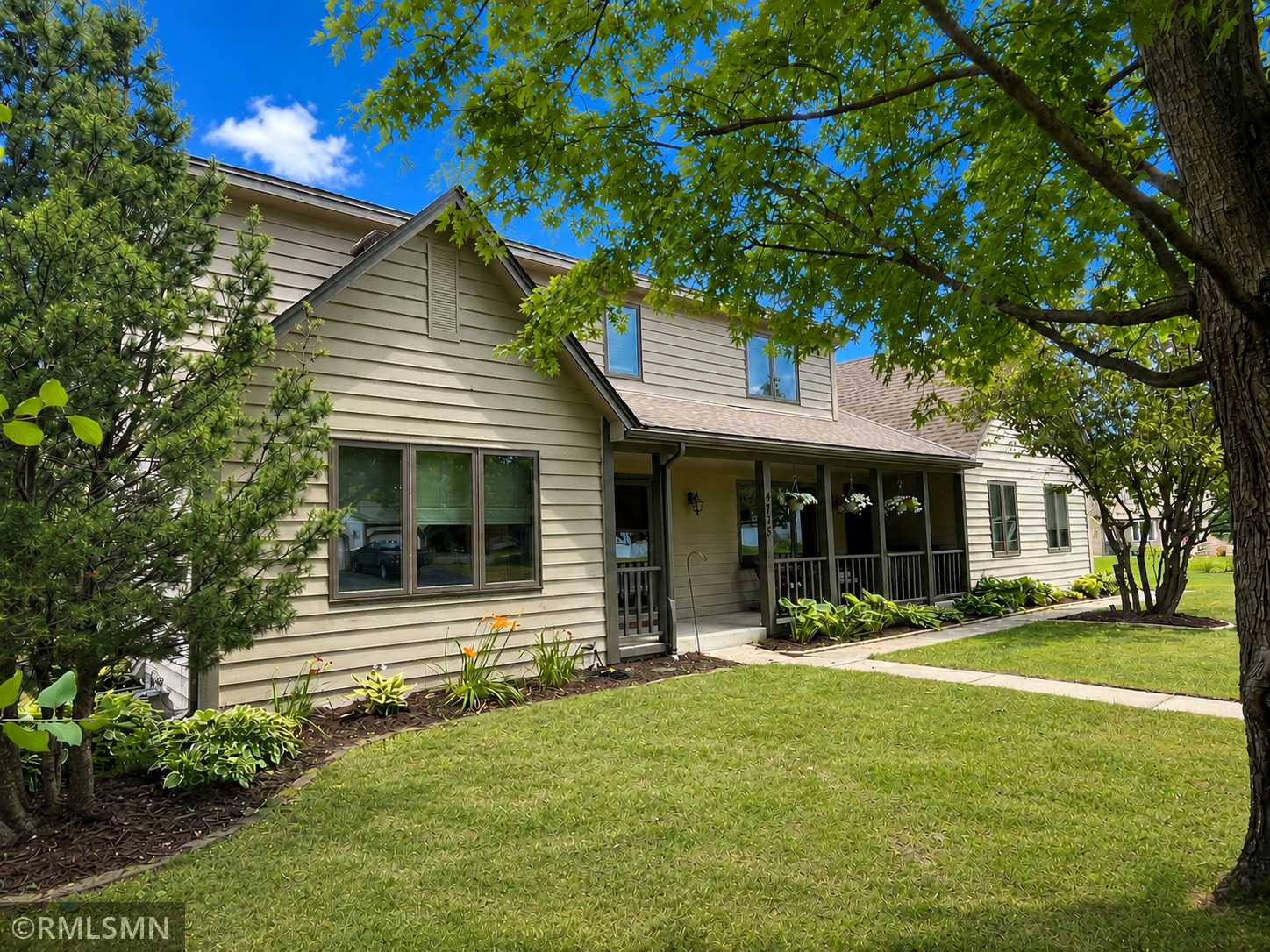 4735 Burr Oak ST, Eagan, MN 55122