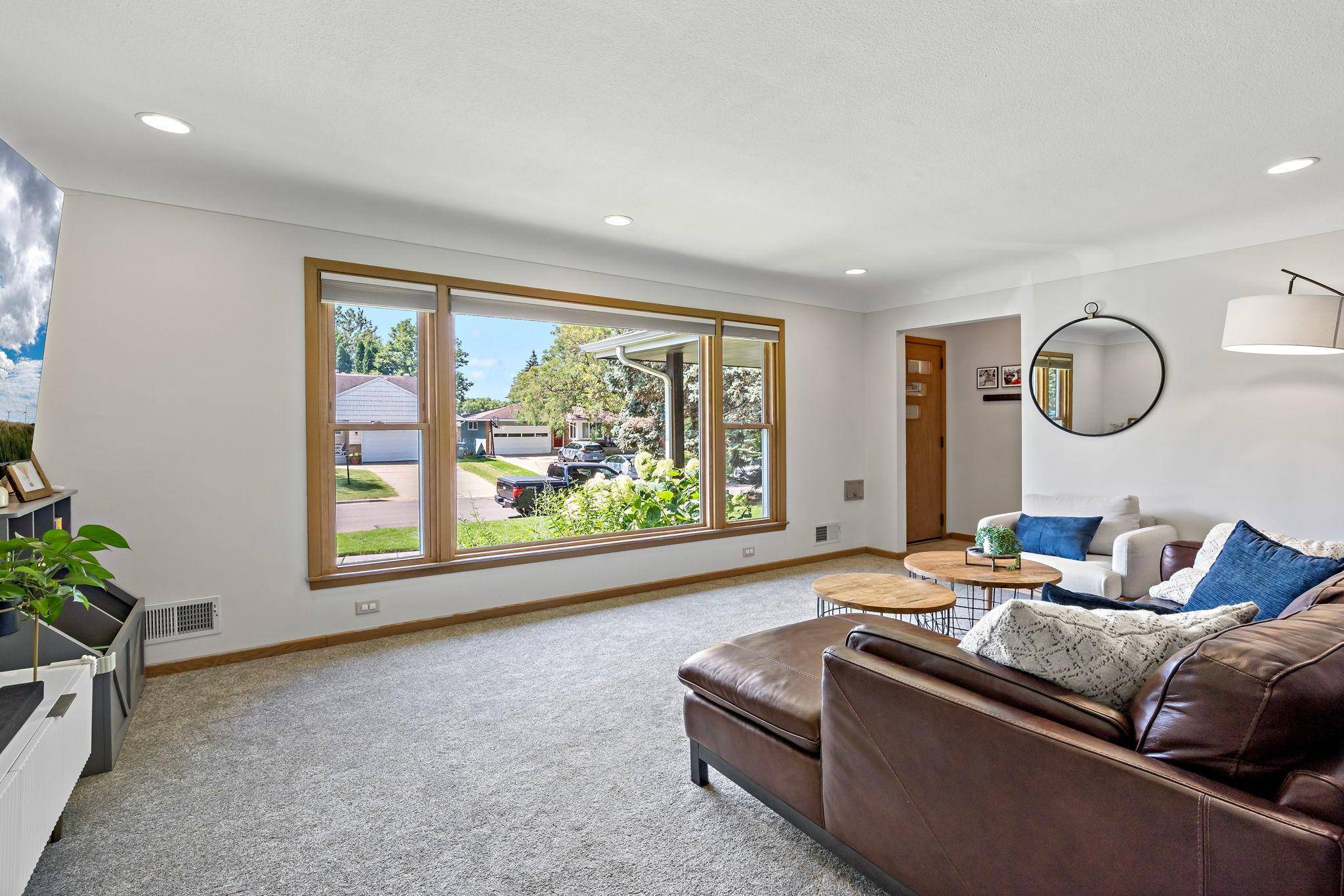 3200 Armour TER, Saint Anthony, MN 55418