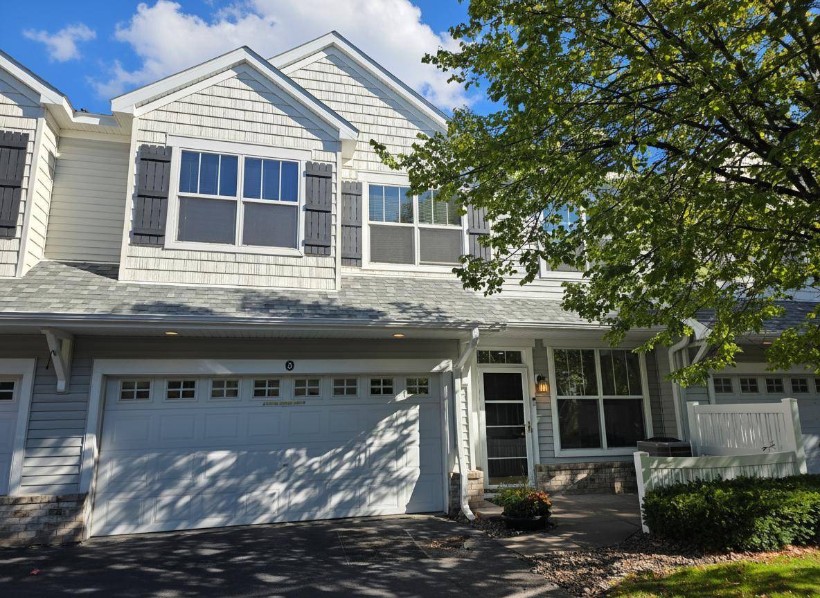 1611 Woodlynn AVE #3, Maplewood, MN 55109