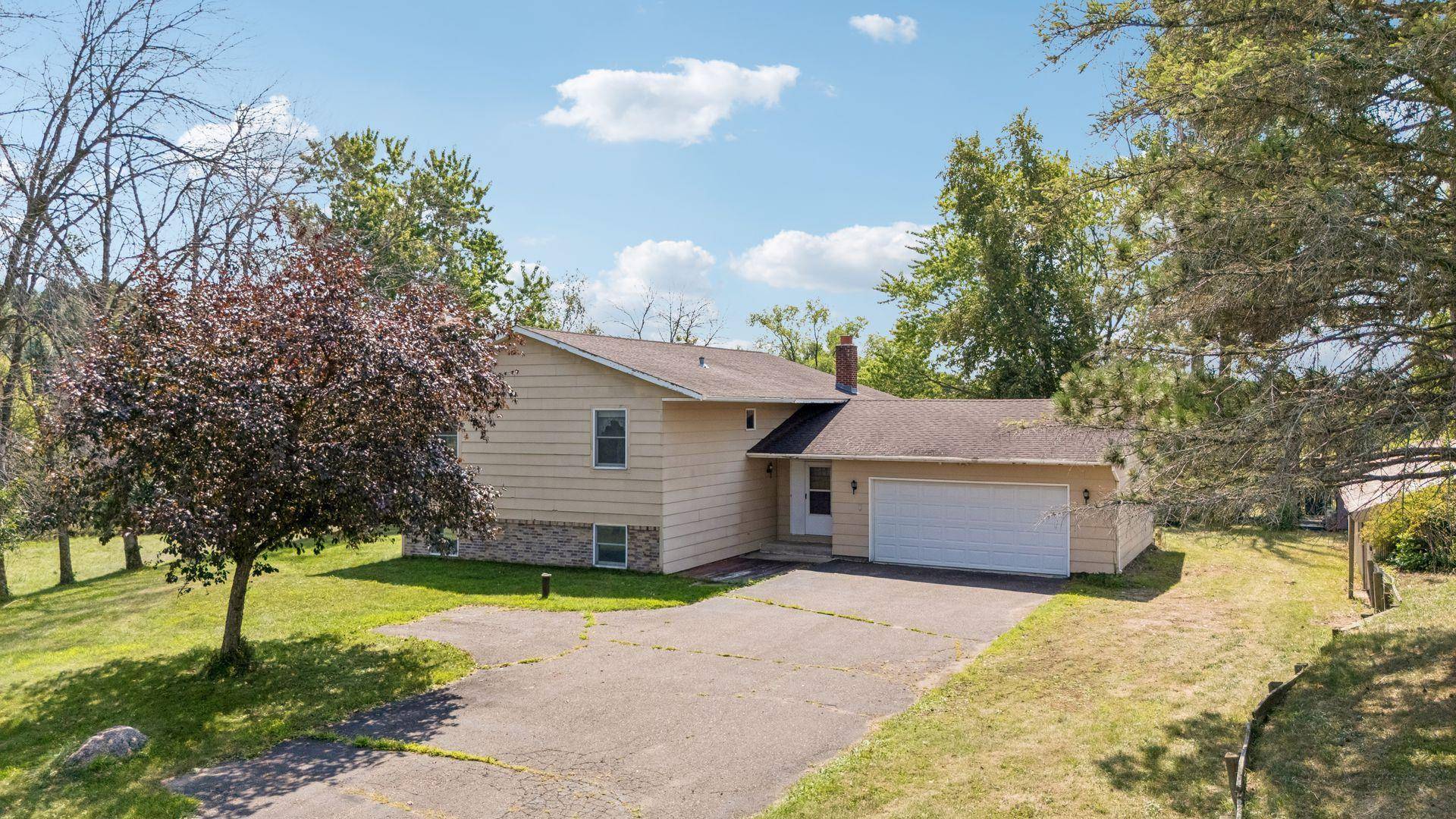 7555 120th ST N, Grant, MN 55038