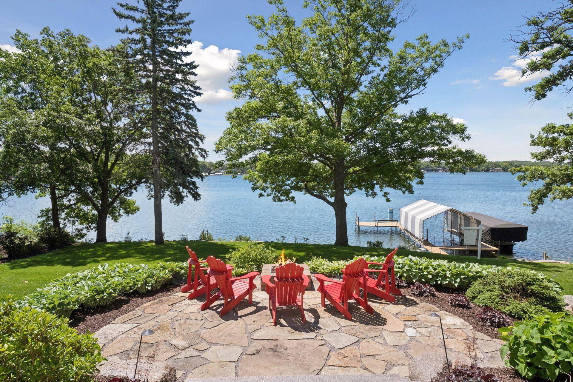 5155 Weeks RD, Greenwood, MN 55331
