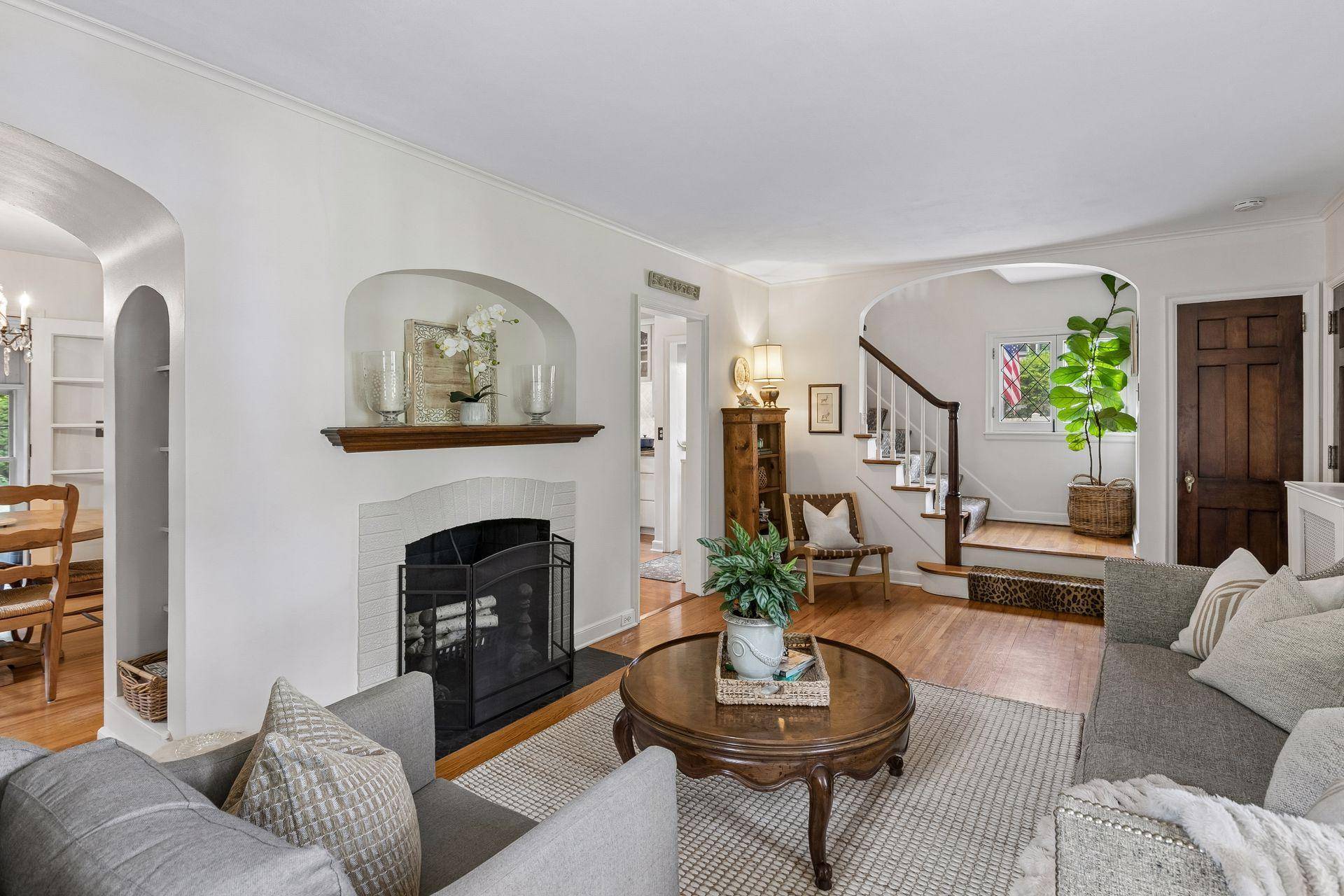 4124 Raleigh AVE, Saint Louis Park, MN 55416