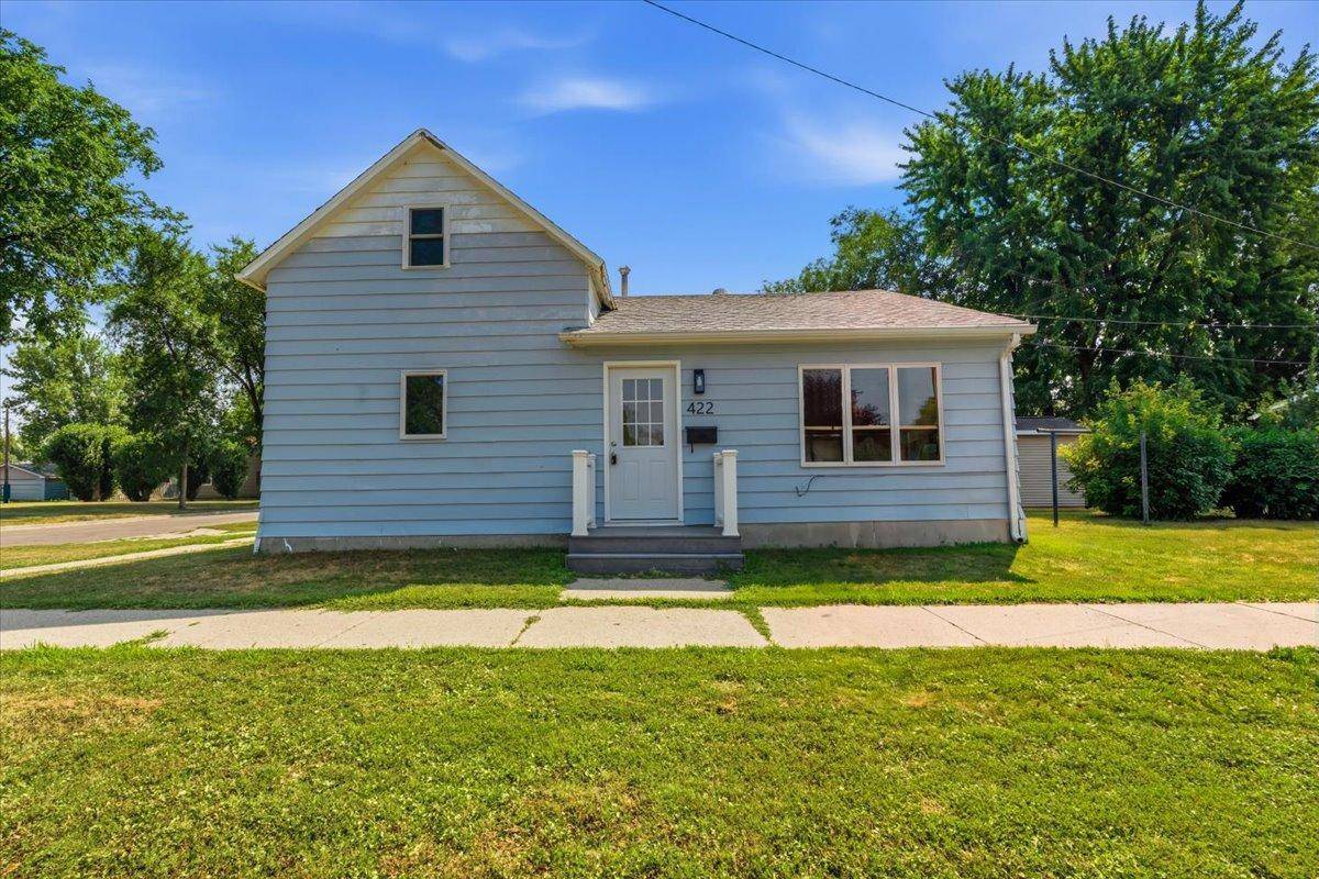 422 2nd ST N, Wahpeton, ND 58075