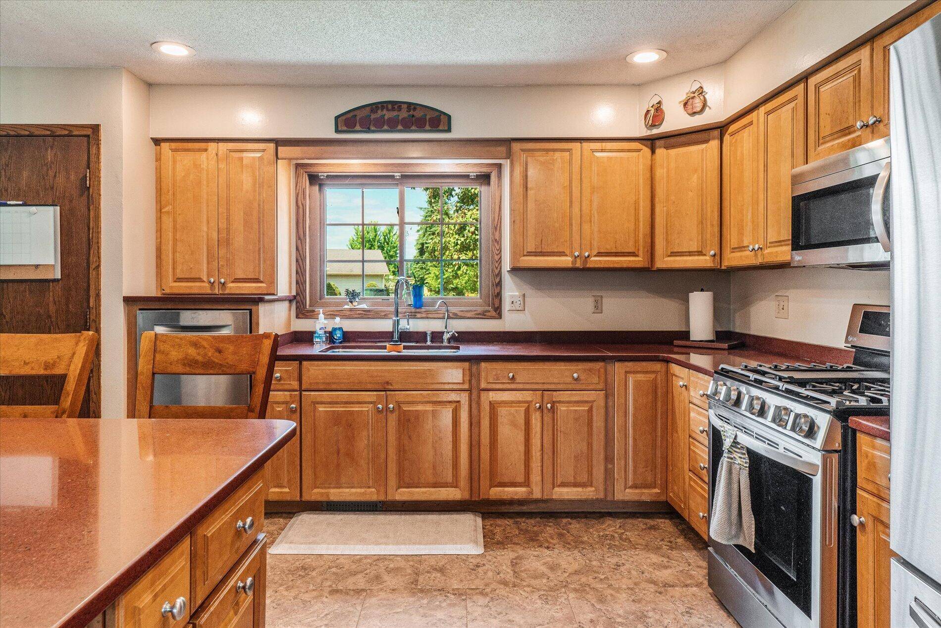 1430 Willow ST, La Crescent, MN 55947
