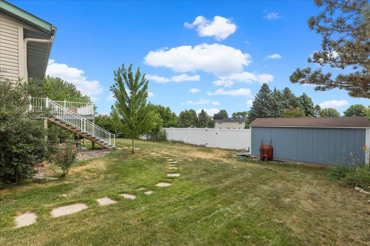 14494 Upper Guthrie CT, Apple Valley, MN 55124