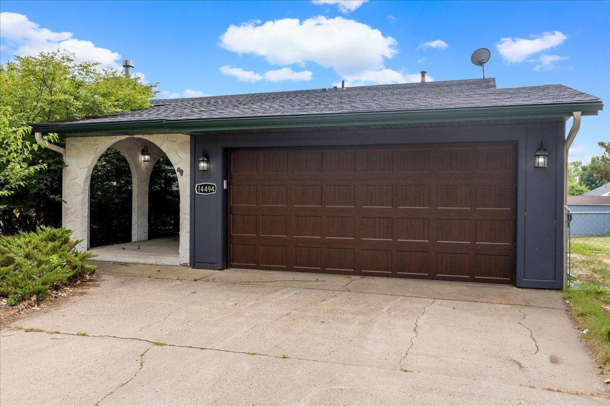 14494 Upper Guthrie CT, Apple Valley, MN 55124