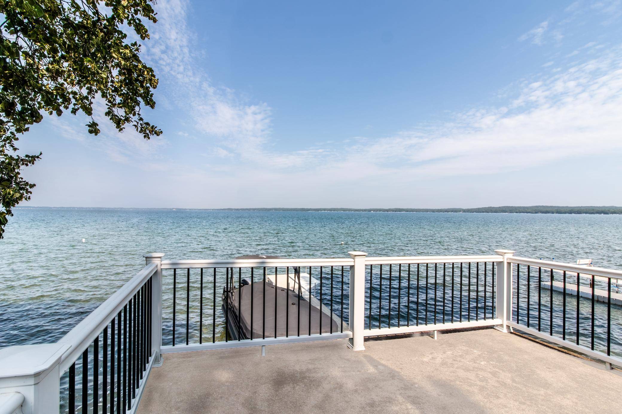 13482 Indian Beach RD, Spicer, MN 56288