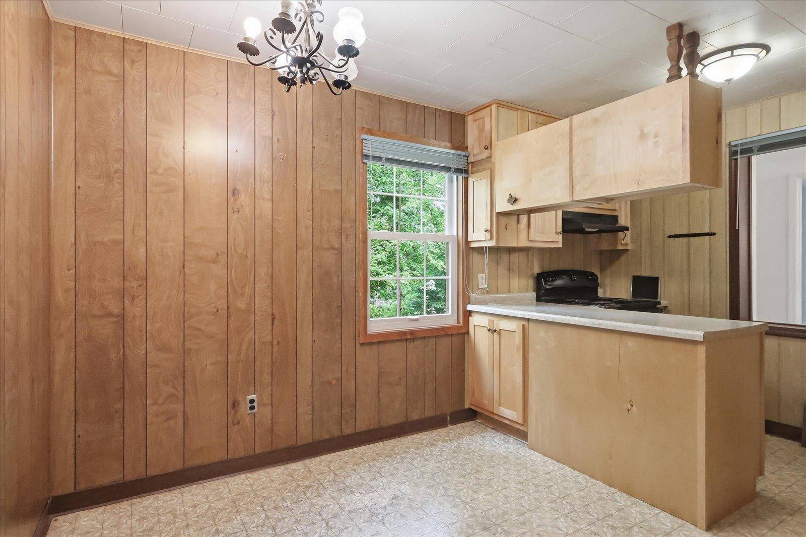 5192 Lavaque Junction RD, Duluth, MN 55811
