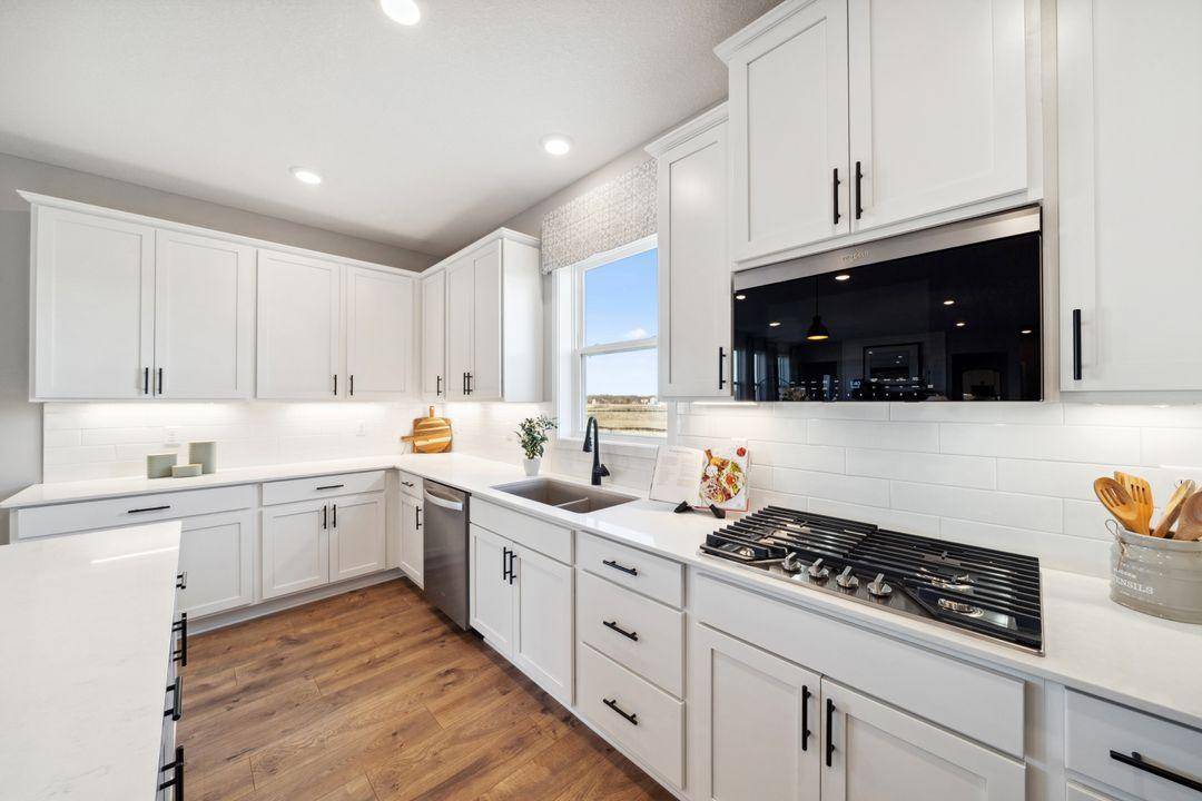 3788 Brookside DR, Chaska, MN 55318