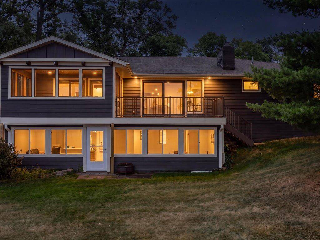 13607 Maplewood DR, Baxter, MN 56425