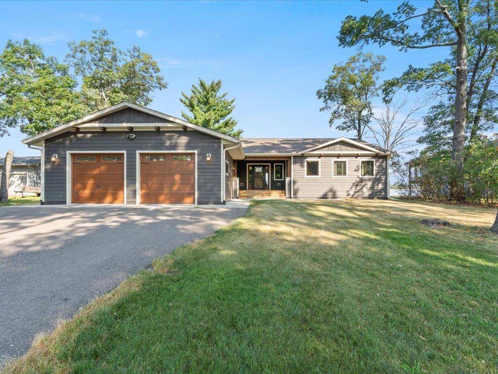 13607 Maplewood DR, Baxter, MN 56425