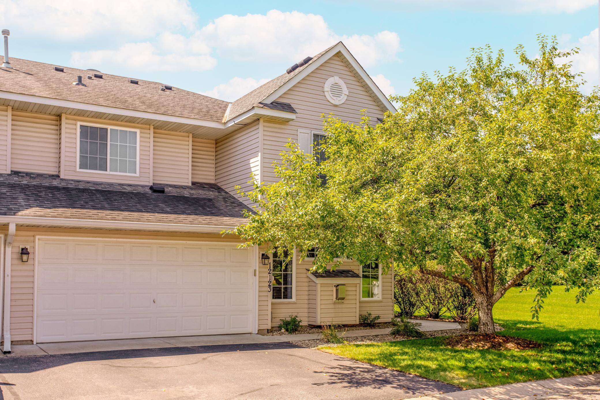 12123 Zealand AVE N, Champlin, MN 55316