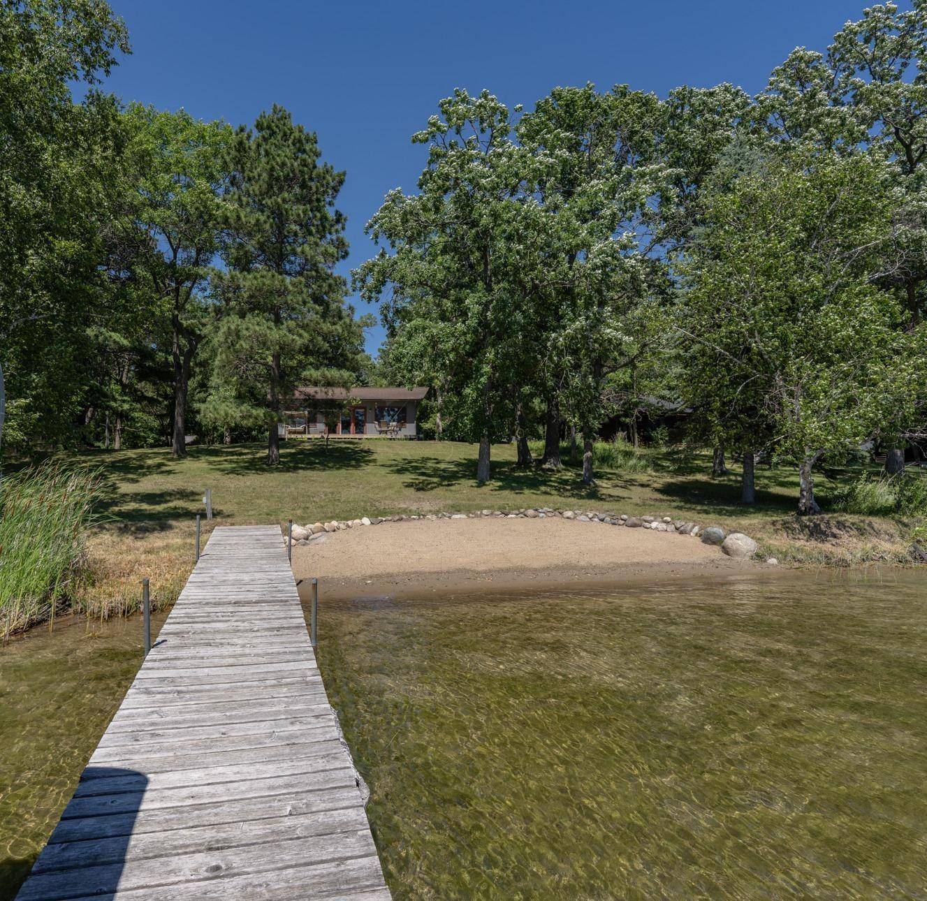 8811 Ossawinnamakee RD, Breezy Point, MN 56472