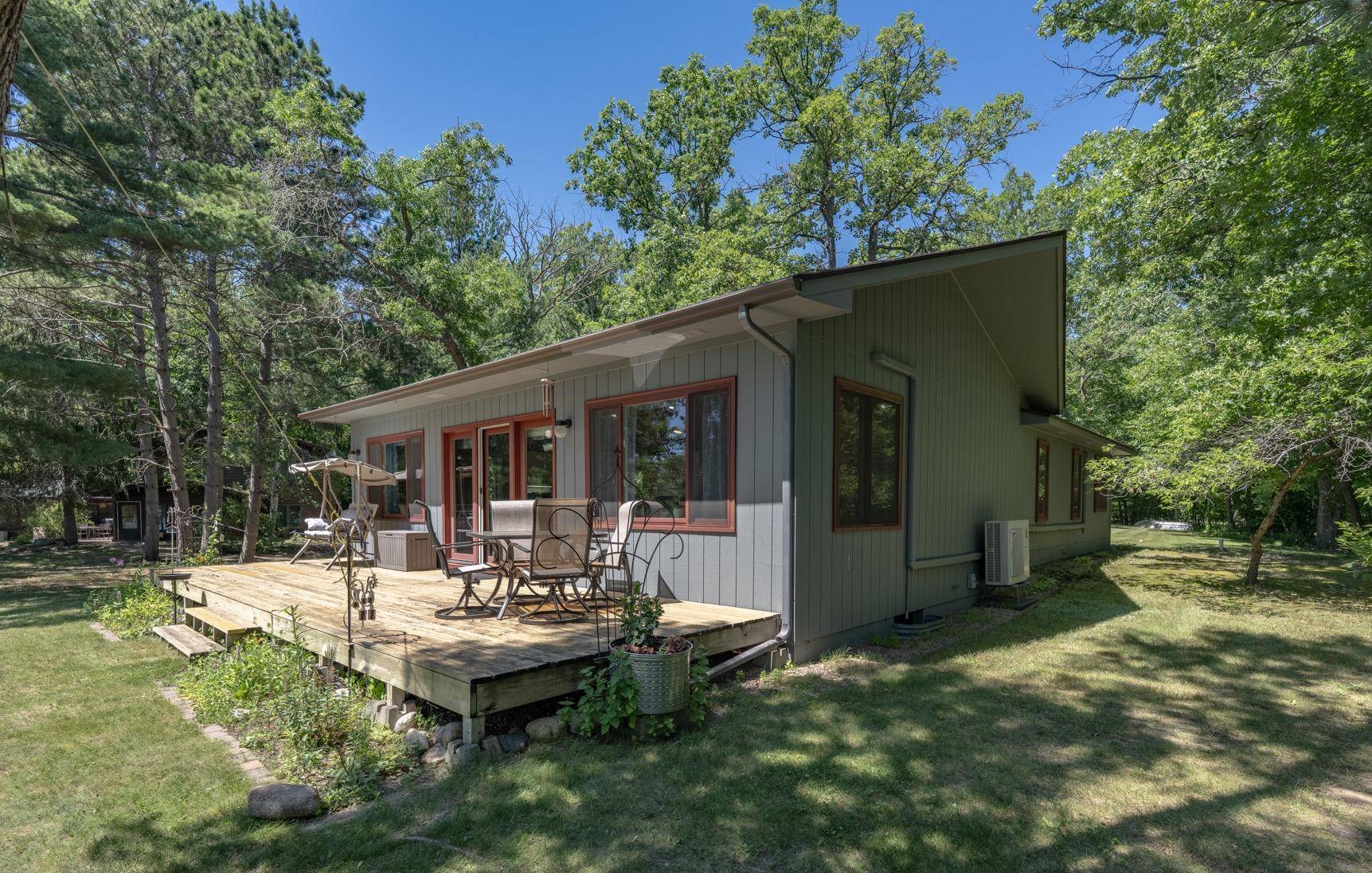 8811 Ossawinnamakee RD, Breezy Point, MN 56472