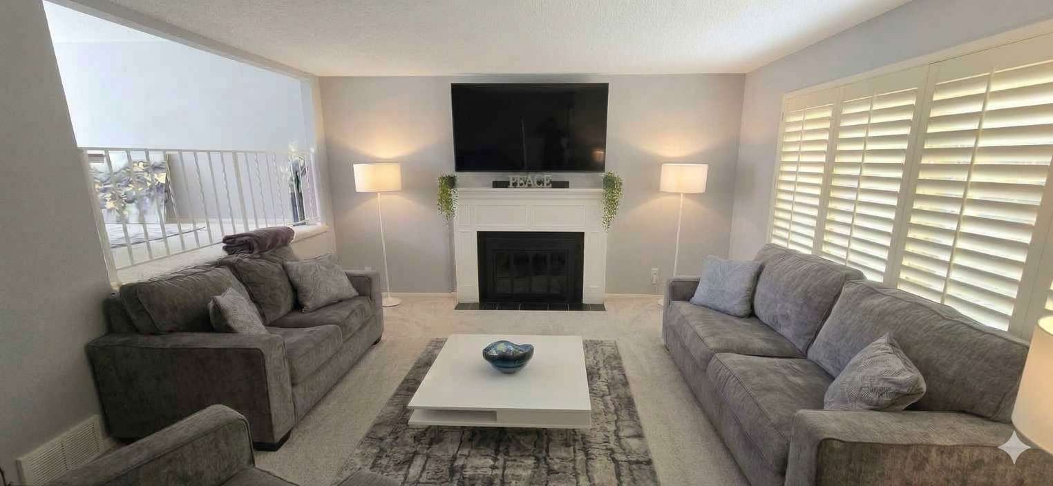 82 Birnamwood DR, Burnsville, MN 55337