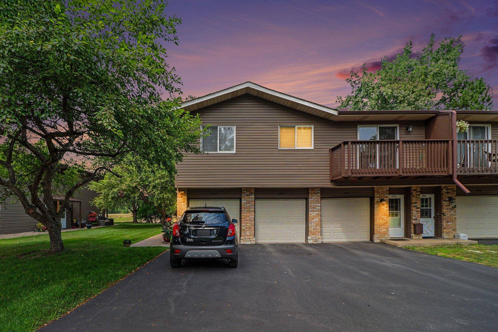 2227 Pinehurst ST, Stillwater, MN 55082