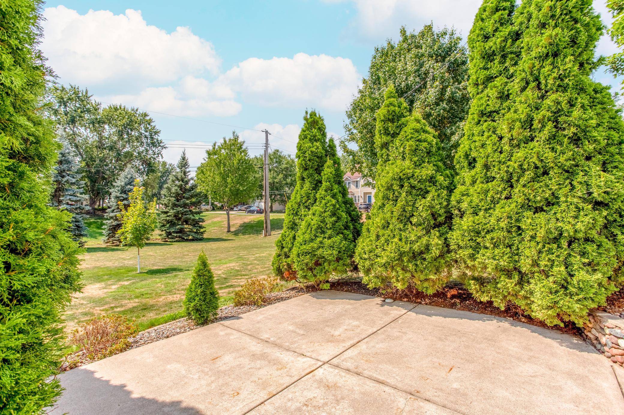 9380 Revere LN N, Maple Grove, MN 55369