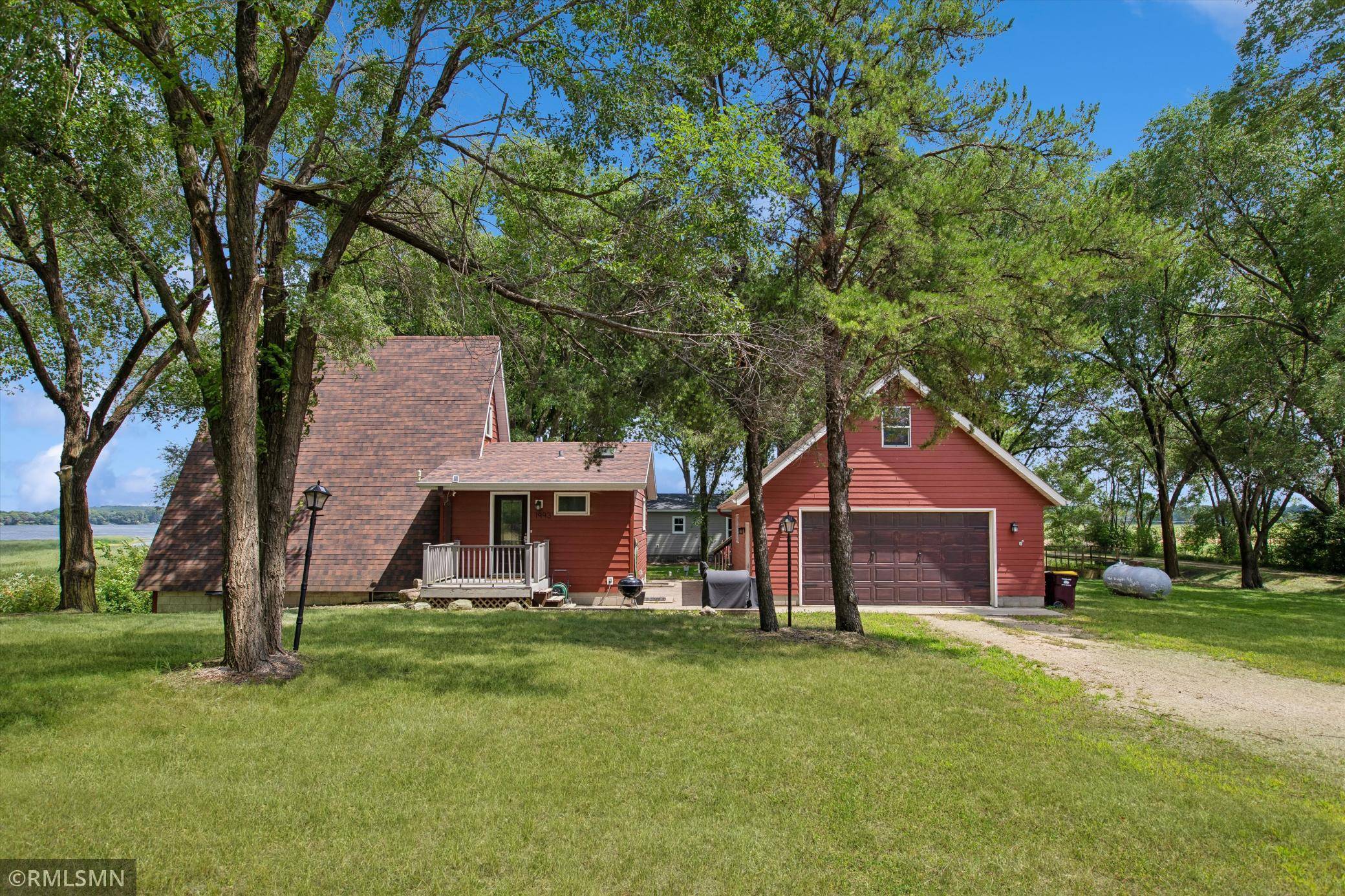 1993 300th Street WAY, Cannon Falls, MN 55009
