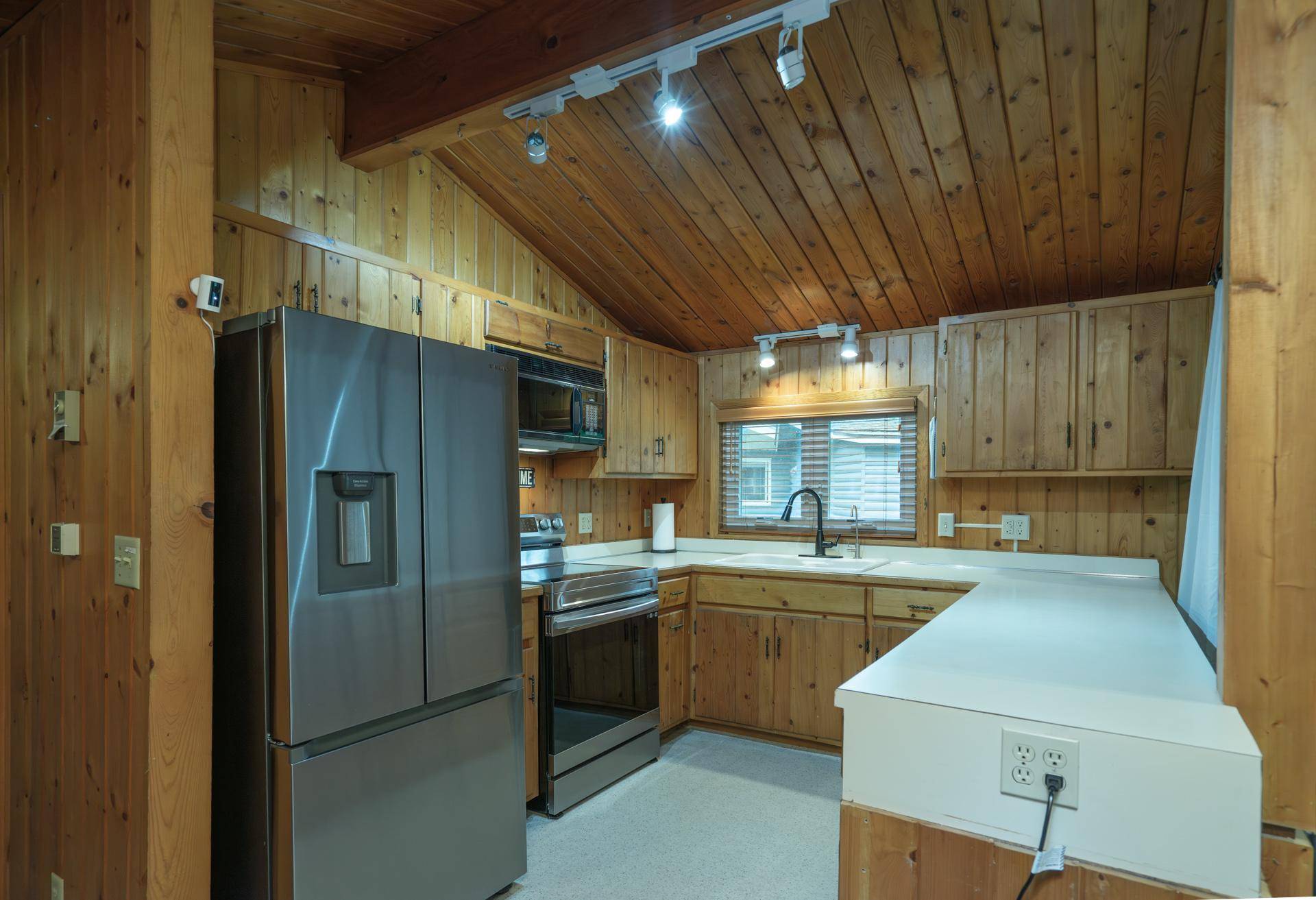 8672 Wren DR, Pequot Lakes, MN 56472