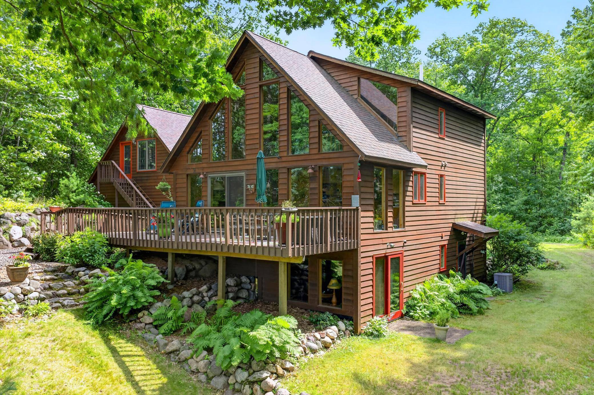 11288 W Quail LN, Hayward, WI 54843