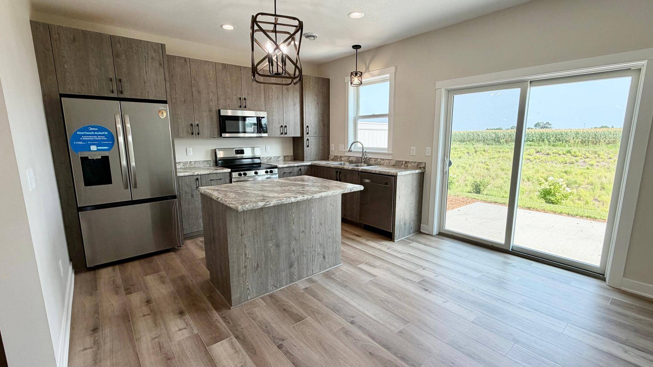 803 Viburnum ST, Belle Plaine, MN 56011
