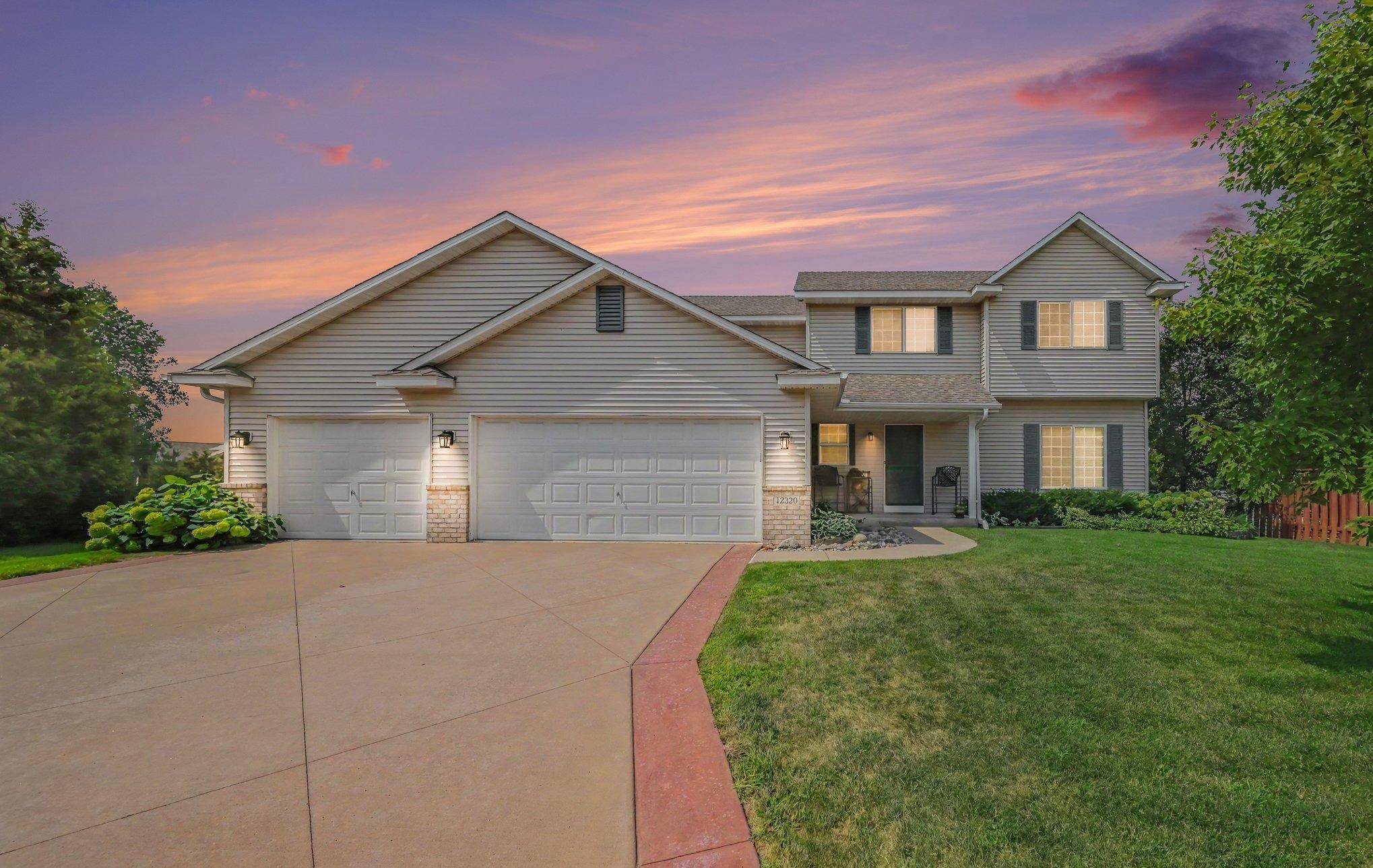12320 Windsor CT, Burnsville, MN 55337