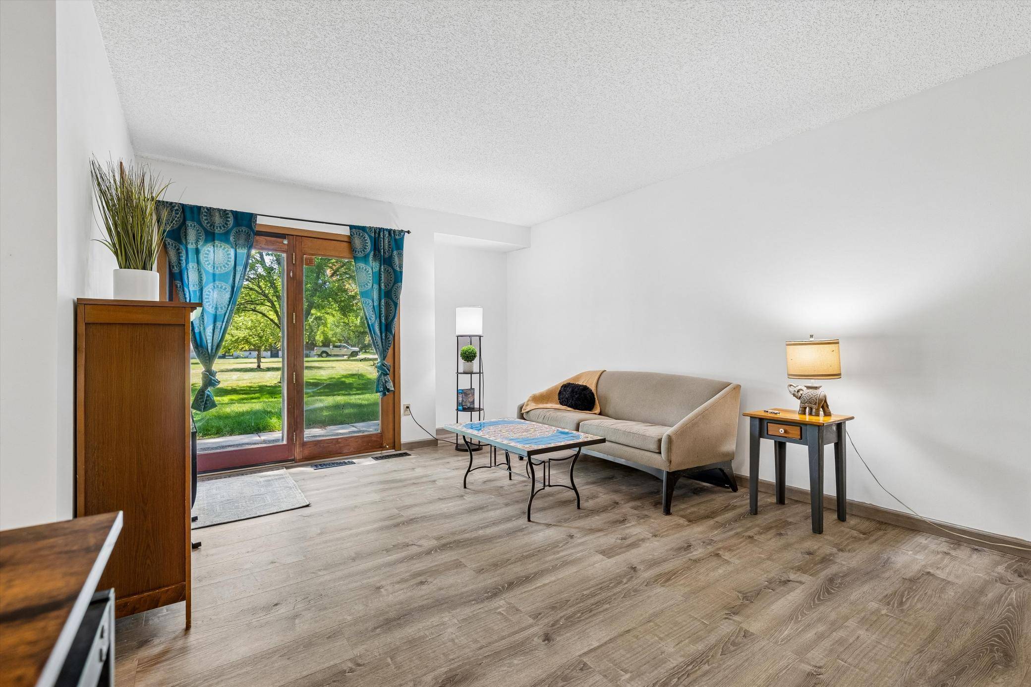 12616 University AVE NW, Coon Rapids, MN 55448