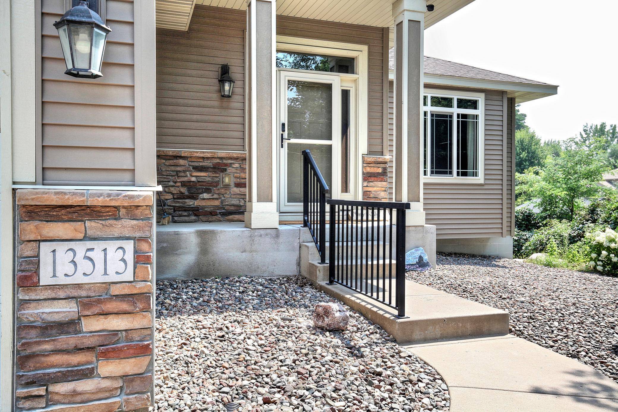 13513 Crooked Lake BLVD NW, Andover, MN 55304