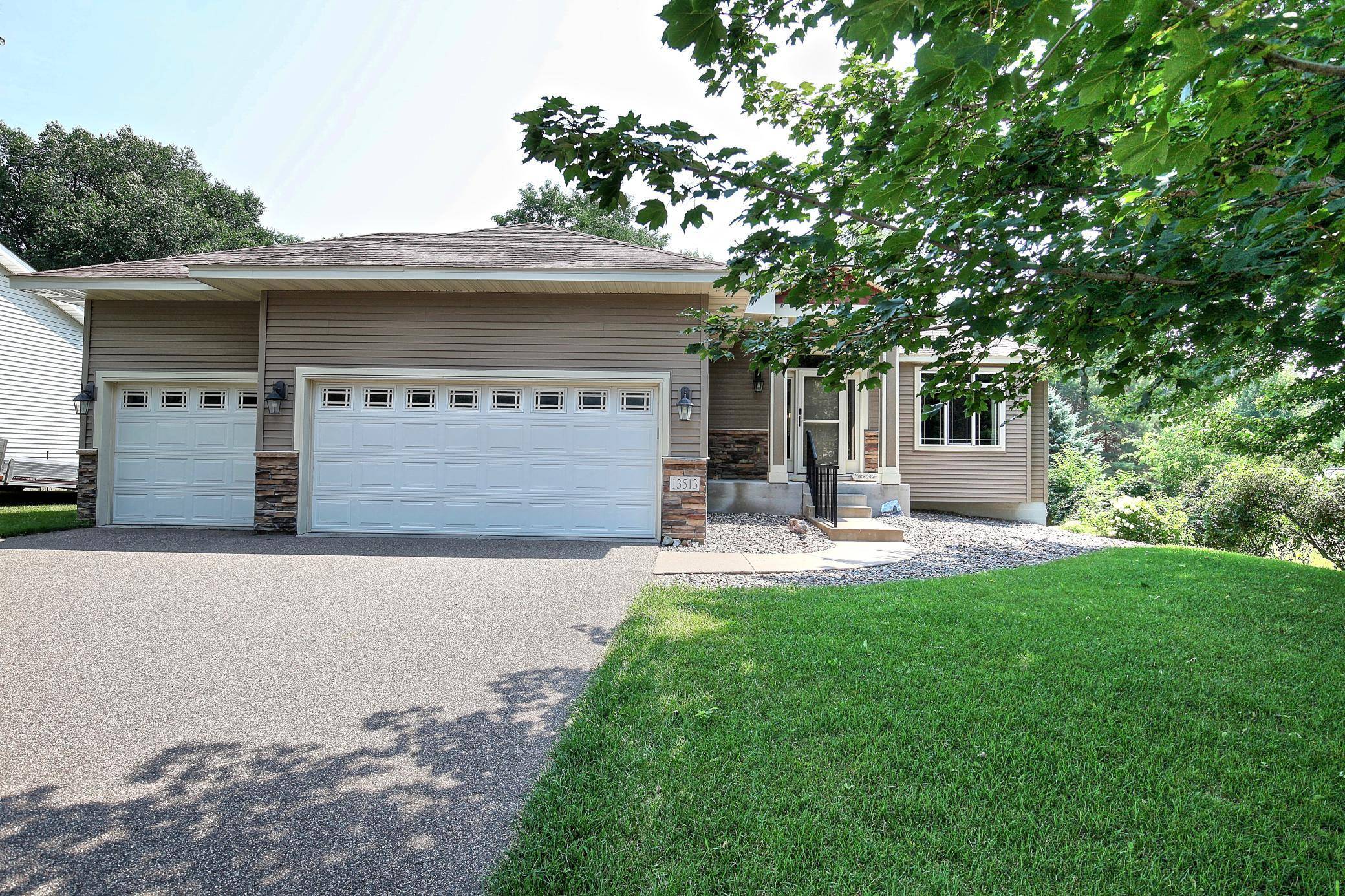 13513 Crooked Lake BLVD NW, Andover, MN 55304