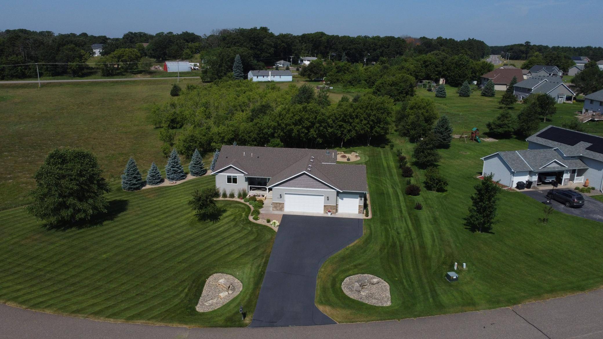 24456 140th CT, Zimmerman, MN 55398