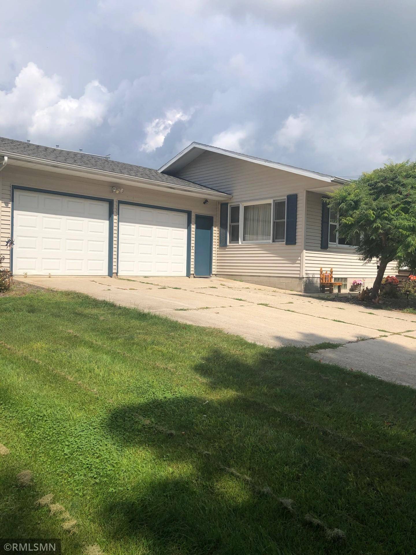 311 W Borden AVE, Buffalo Lake, MN 55314