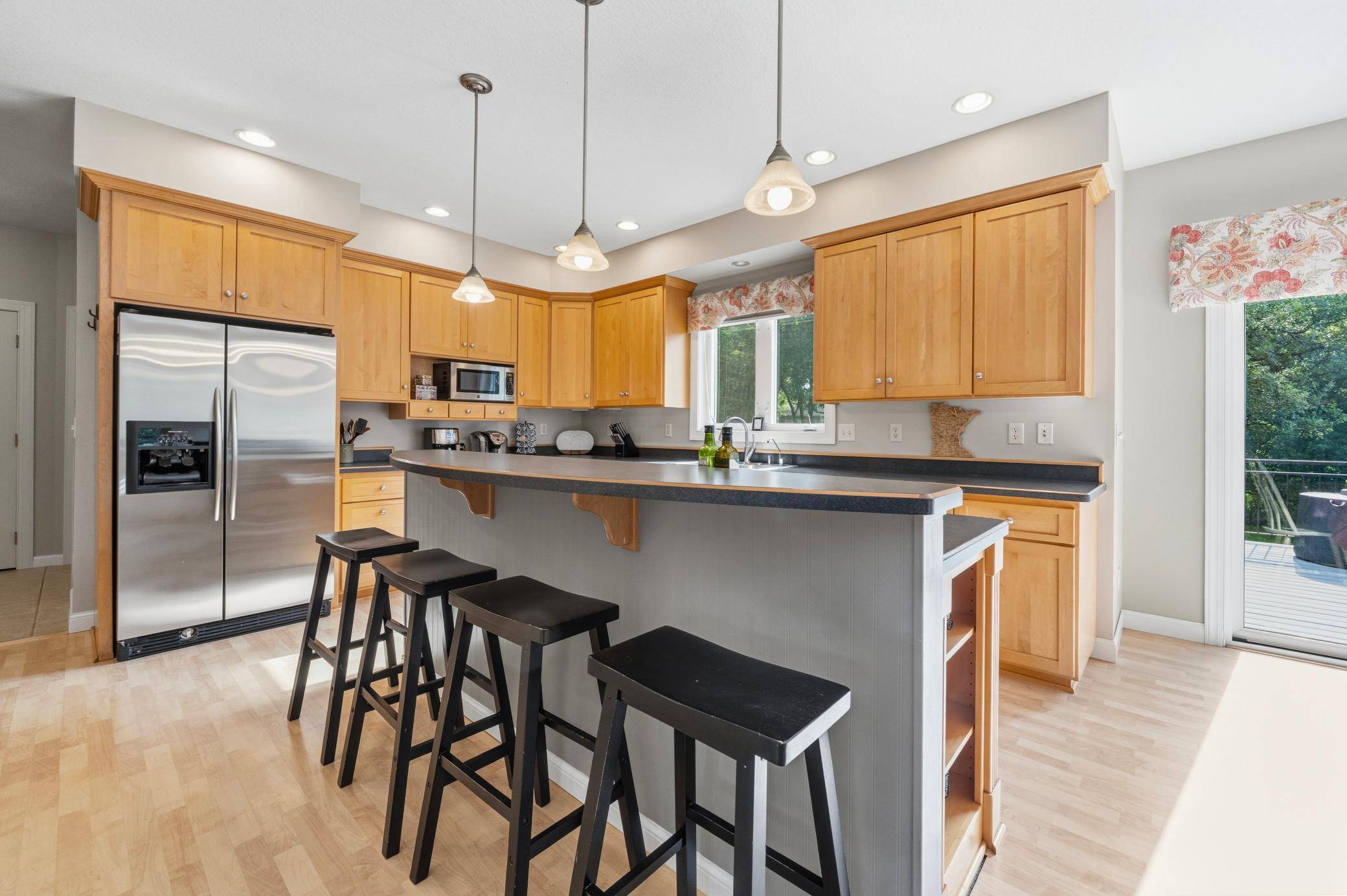2089 Whispering Oaks DR NE, Alexandria, MN 56308