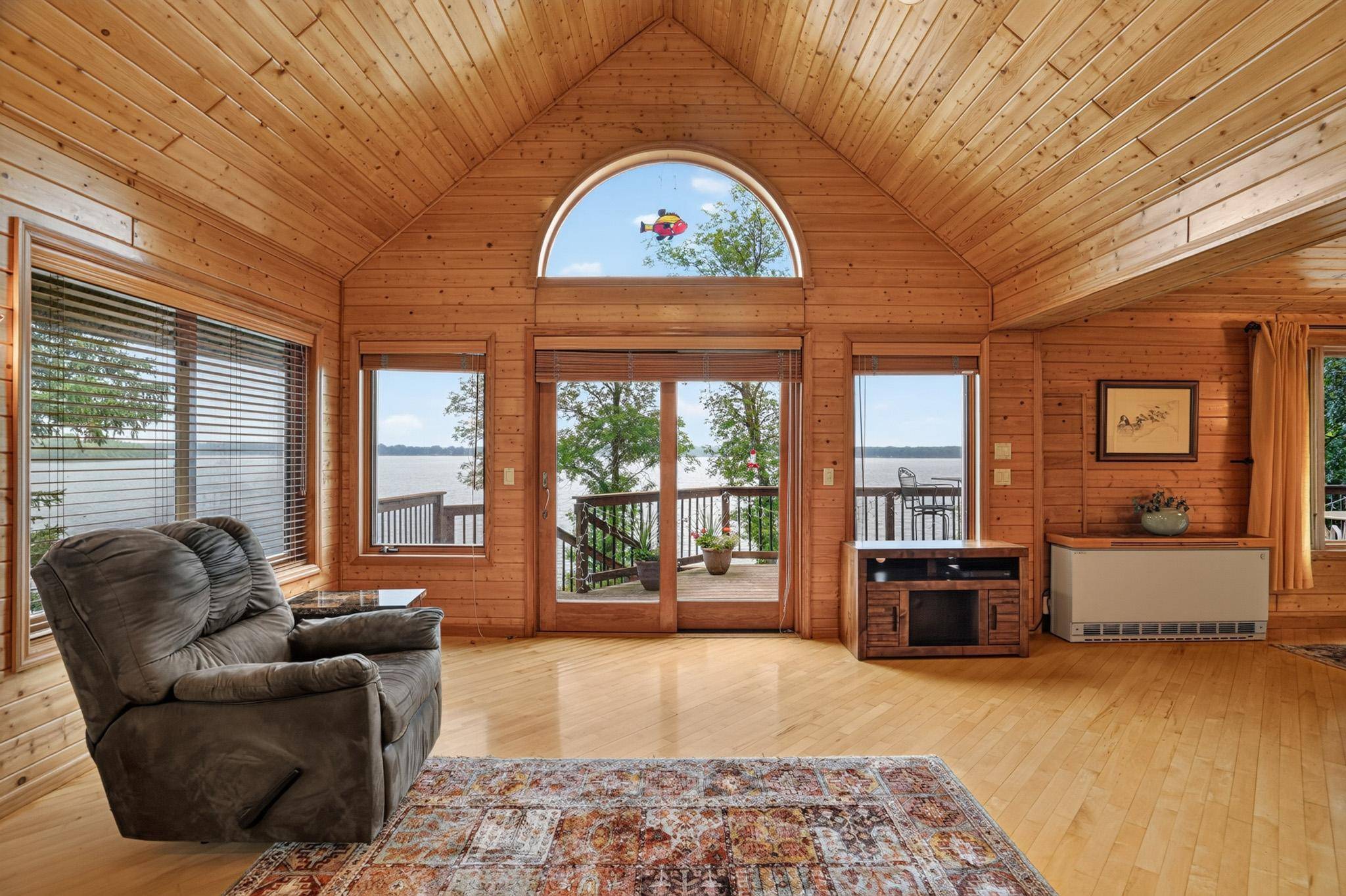 17365 Sunset TRL, Pine City, MN 55063