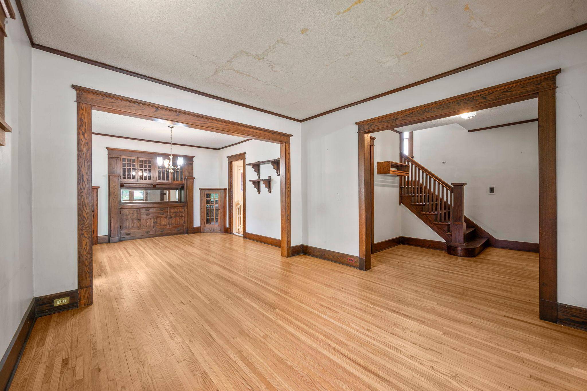 1308 Juno AVE, Saint Paul, MN 55116