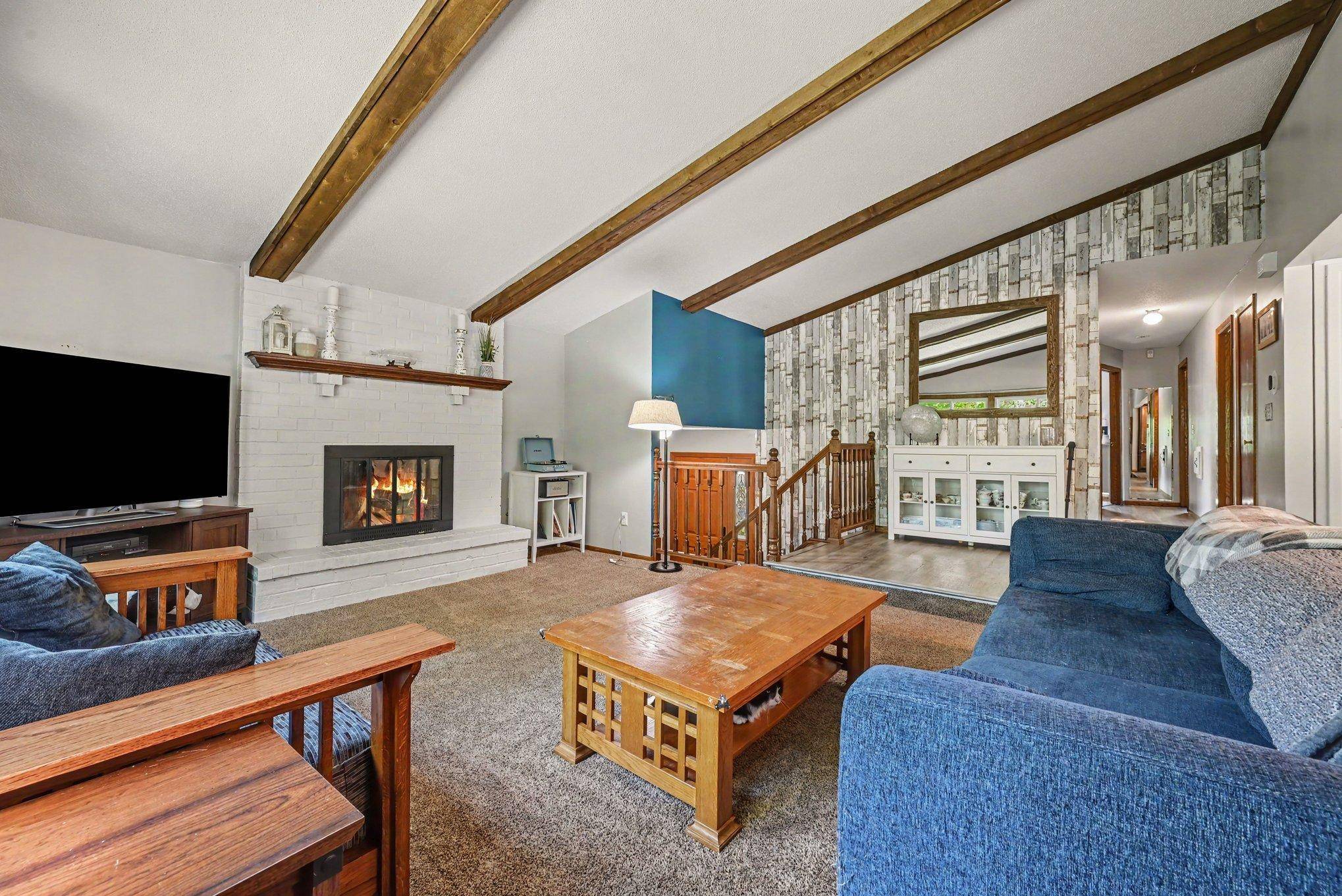 6232 Decatur AVE N, Brooklyn Park, MN 55428