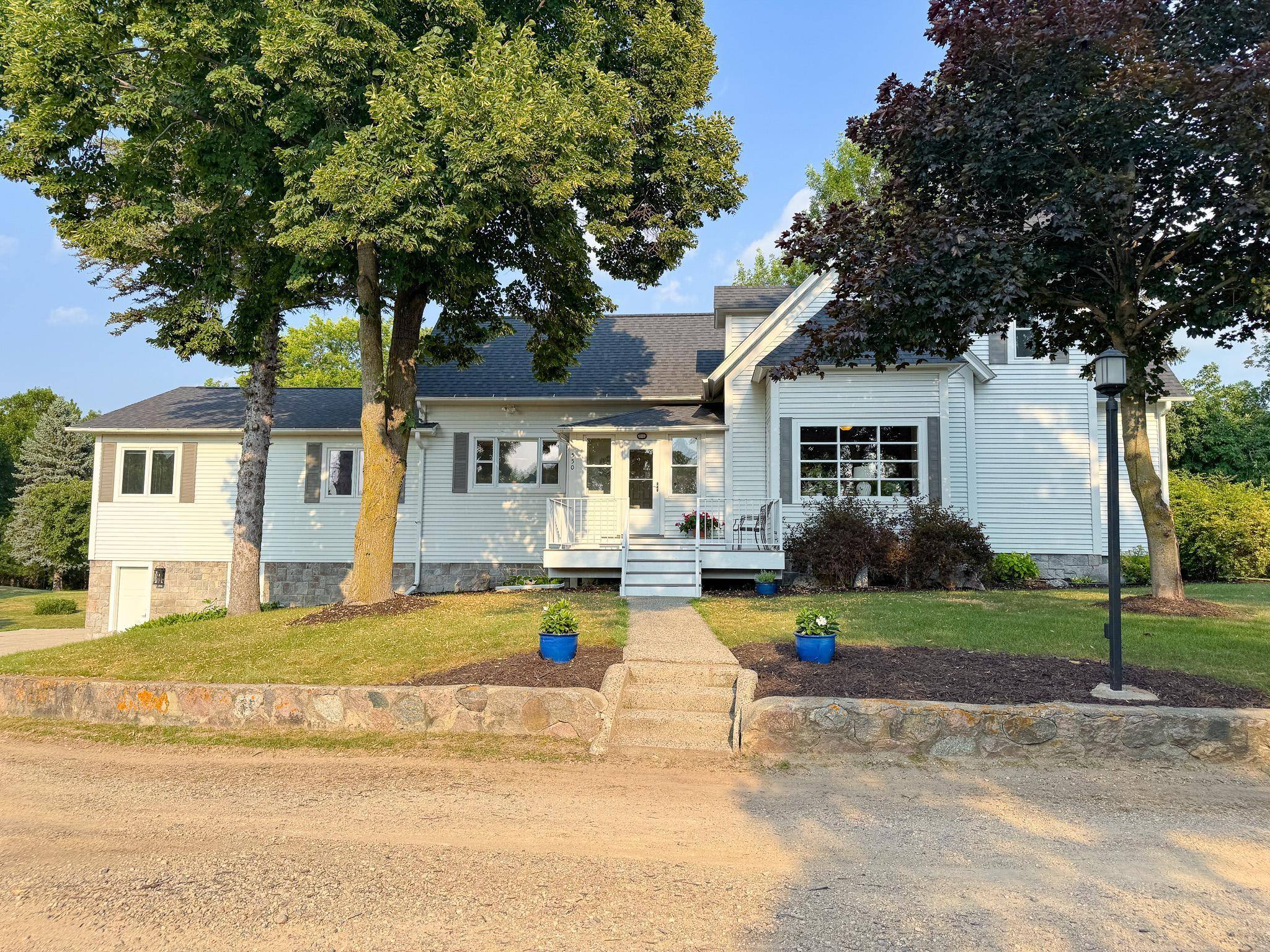 550 Guttenberg HTS, Fergus Falls, MN 56537