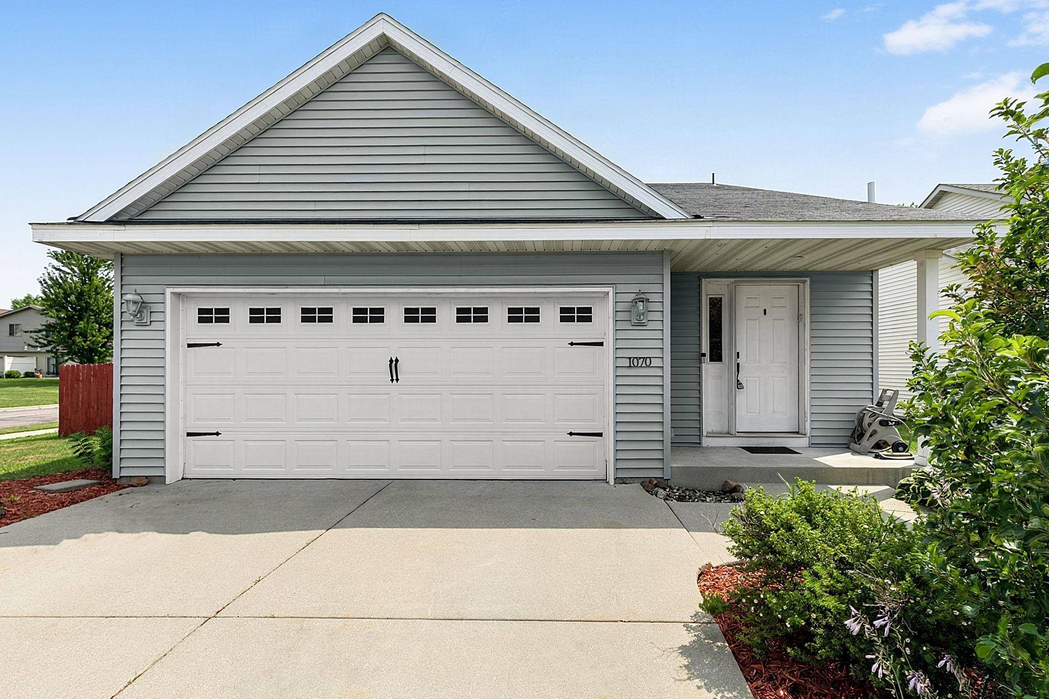 1070 Voyageur ST, Saint Cloud, MN 56303