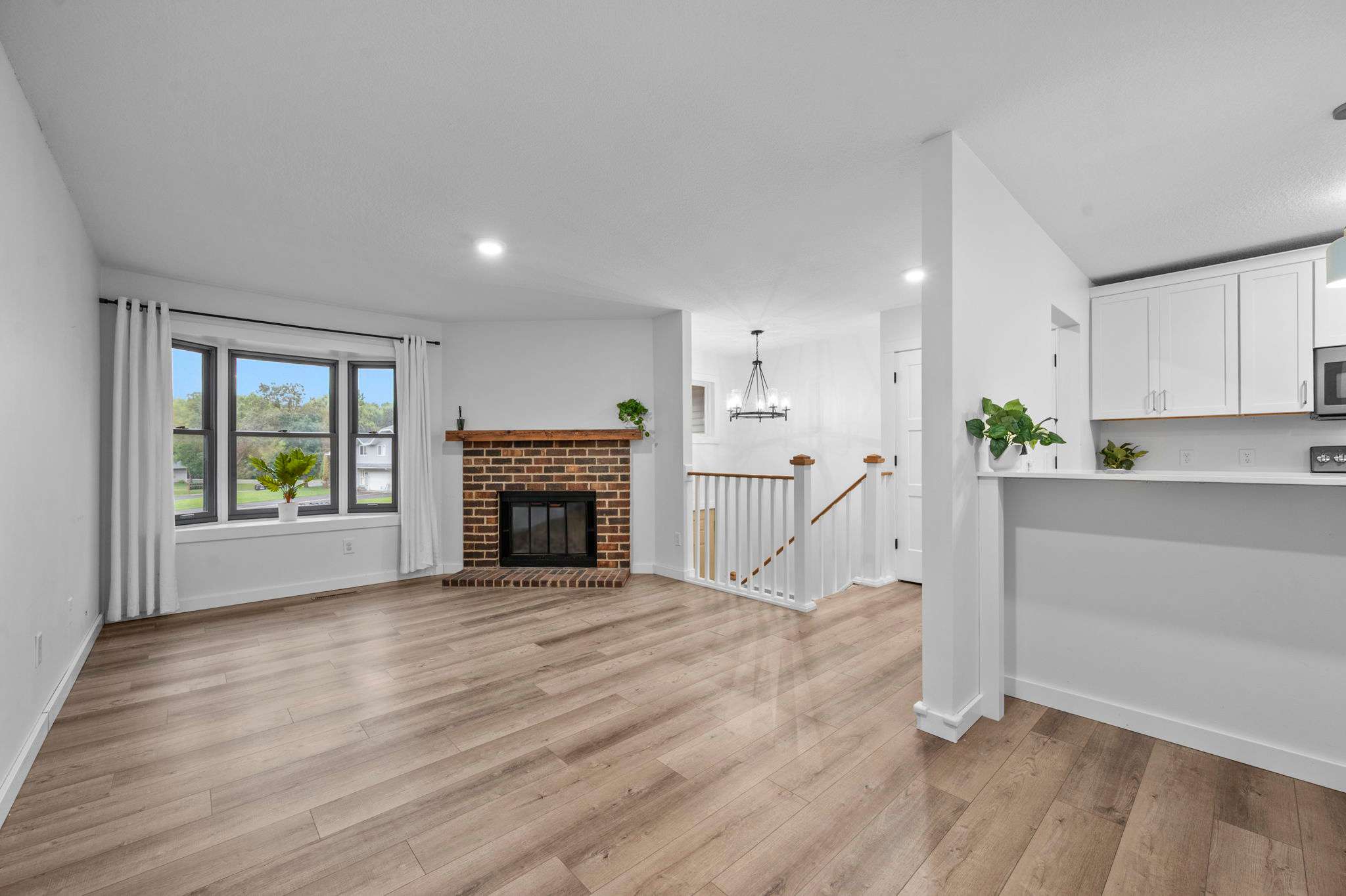4113 Cj CIR SE, Prior Lake, MN 55372