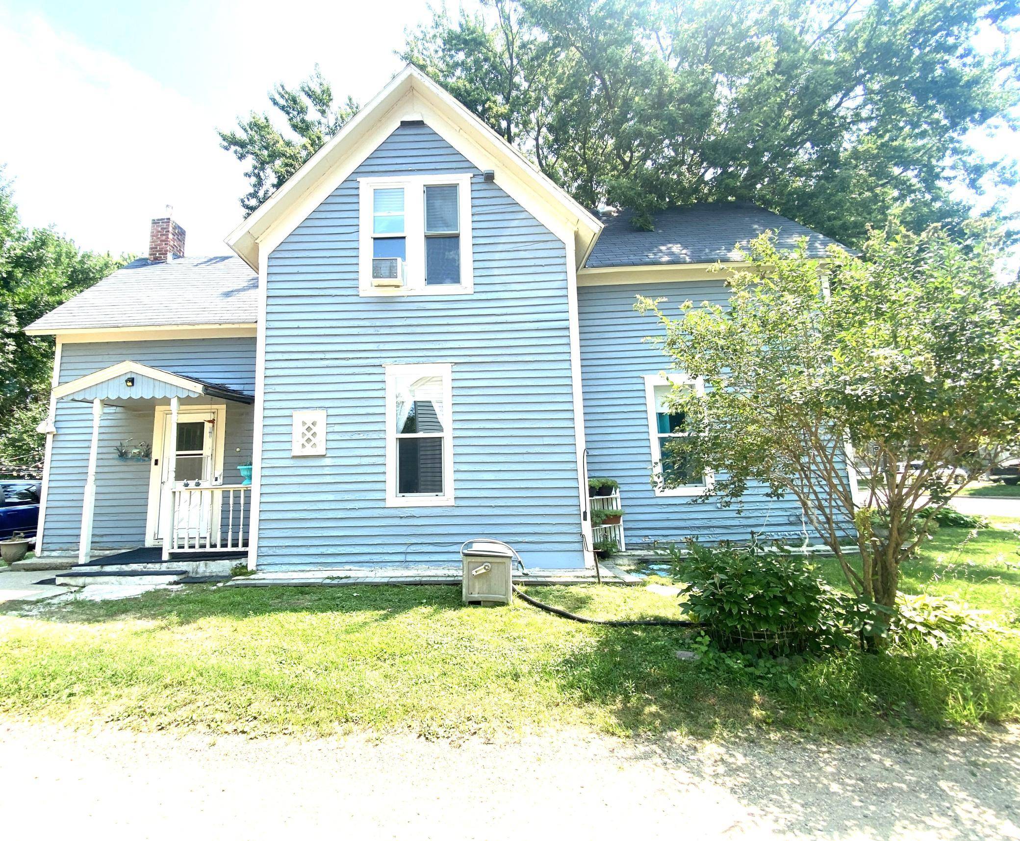 640 11th ST, Windom, MN 56101