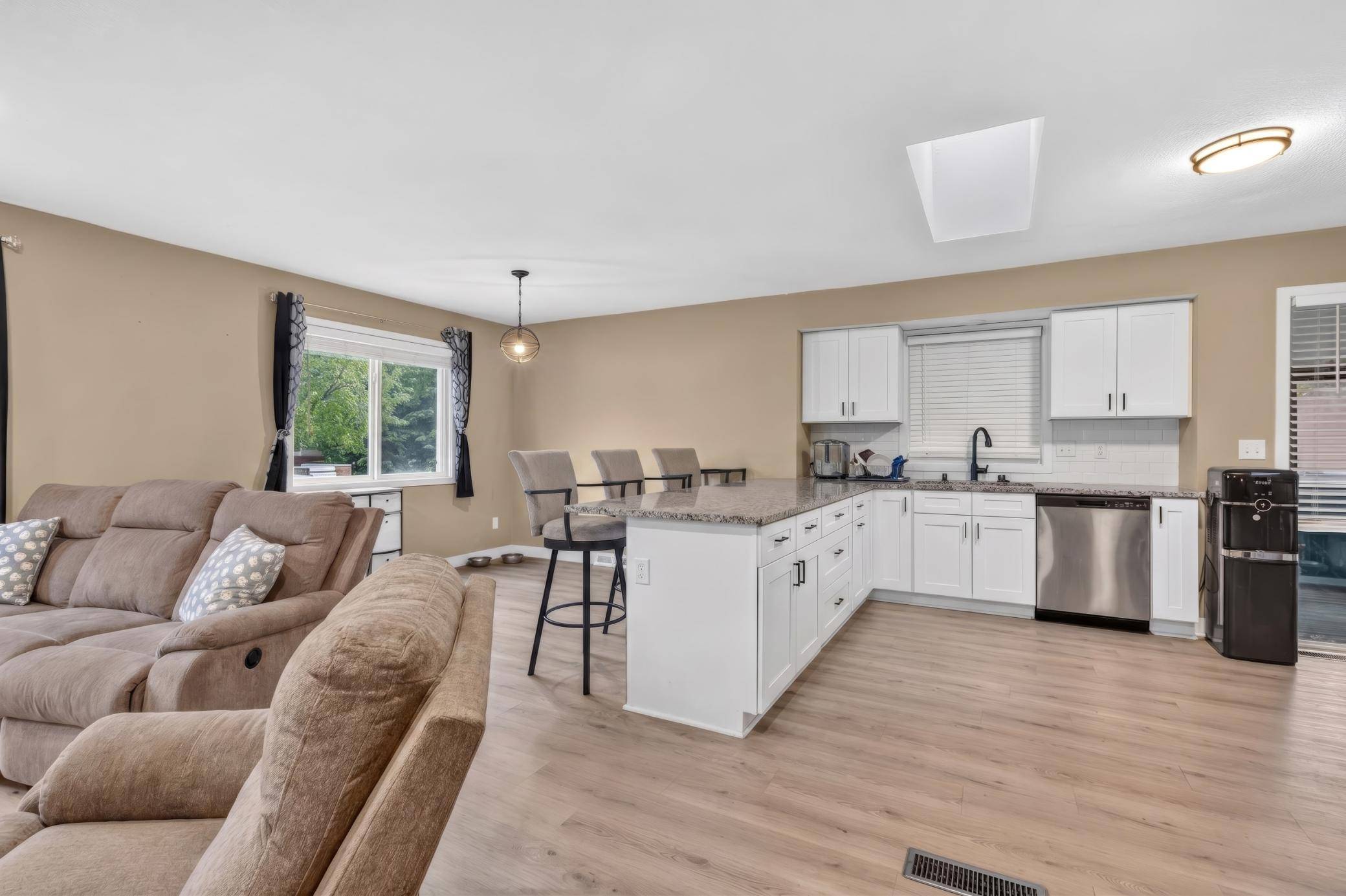 7810 Idaho LN N, Brooklyn Park, MN 55445